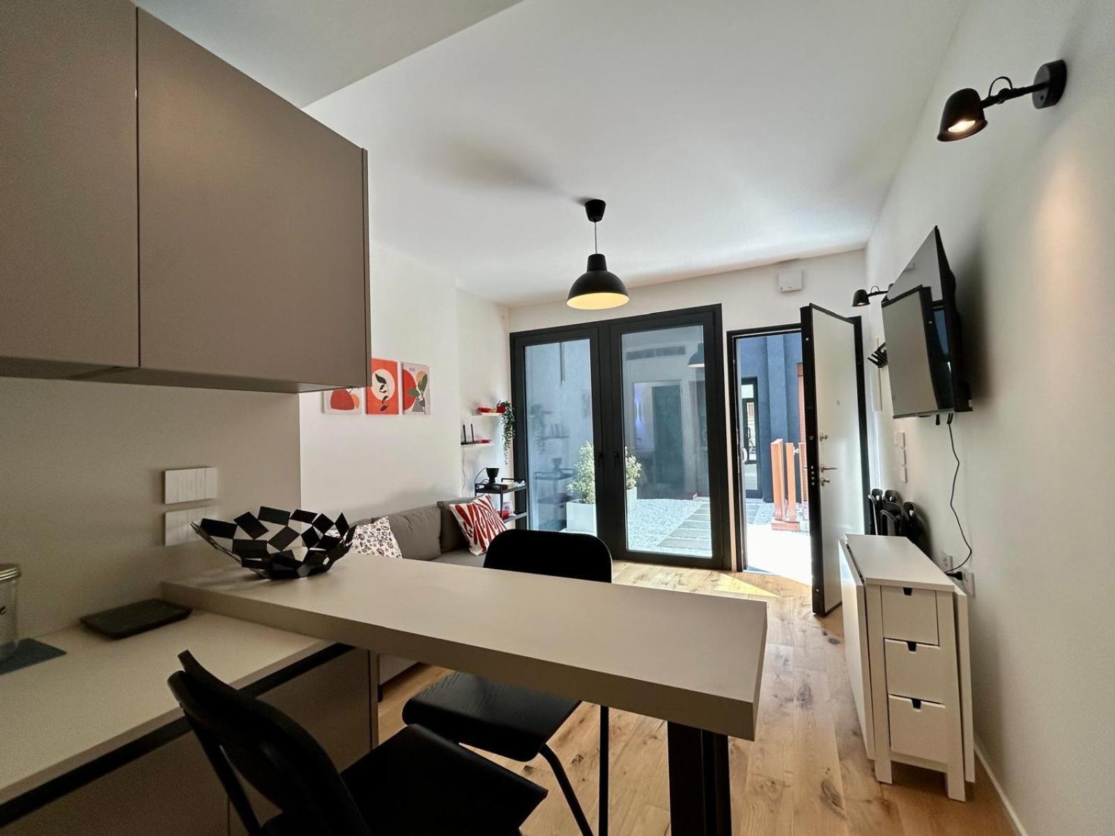 Kibilu Luxury Apt With Terrace, Isola District And Near Garibaldi Station Milano Eksteriør bilde
